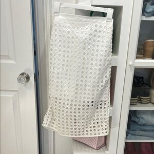 Banana Republic White Textured Pencil Skirt